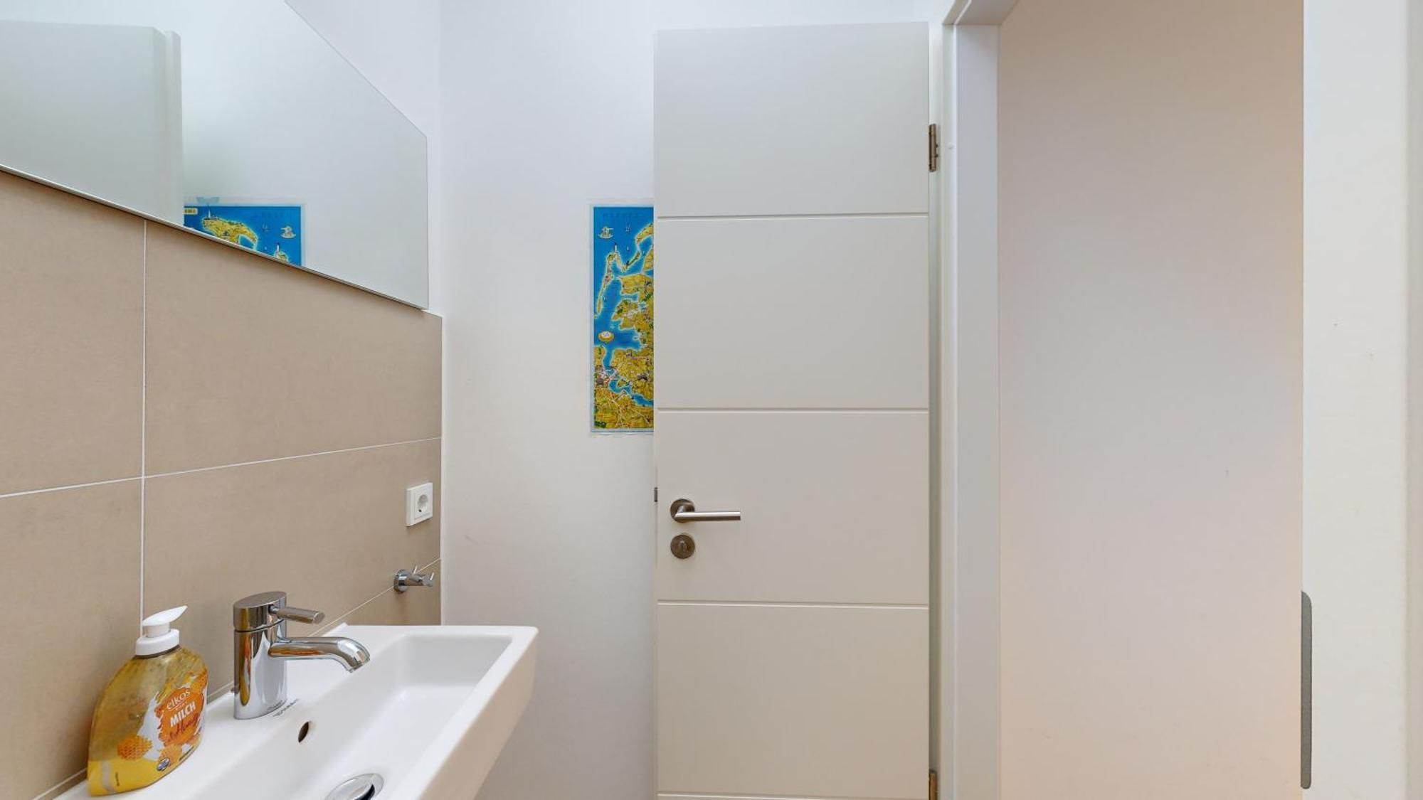 Strandnahe Fewos Mit Terrasse Oder Dachterrasse, Strandhaus Seeblick, Apartment *