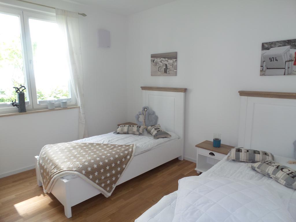 Strandnahe Fewos Mit Terrasse Oder Dachterrasse, Strandhaus Seeblick, Apartment